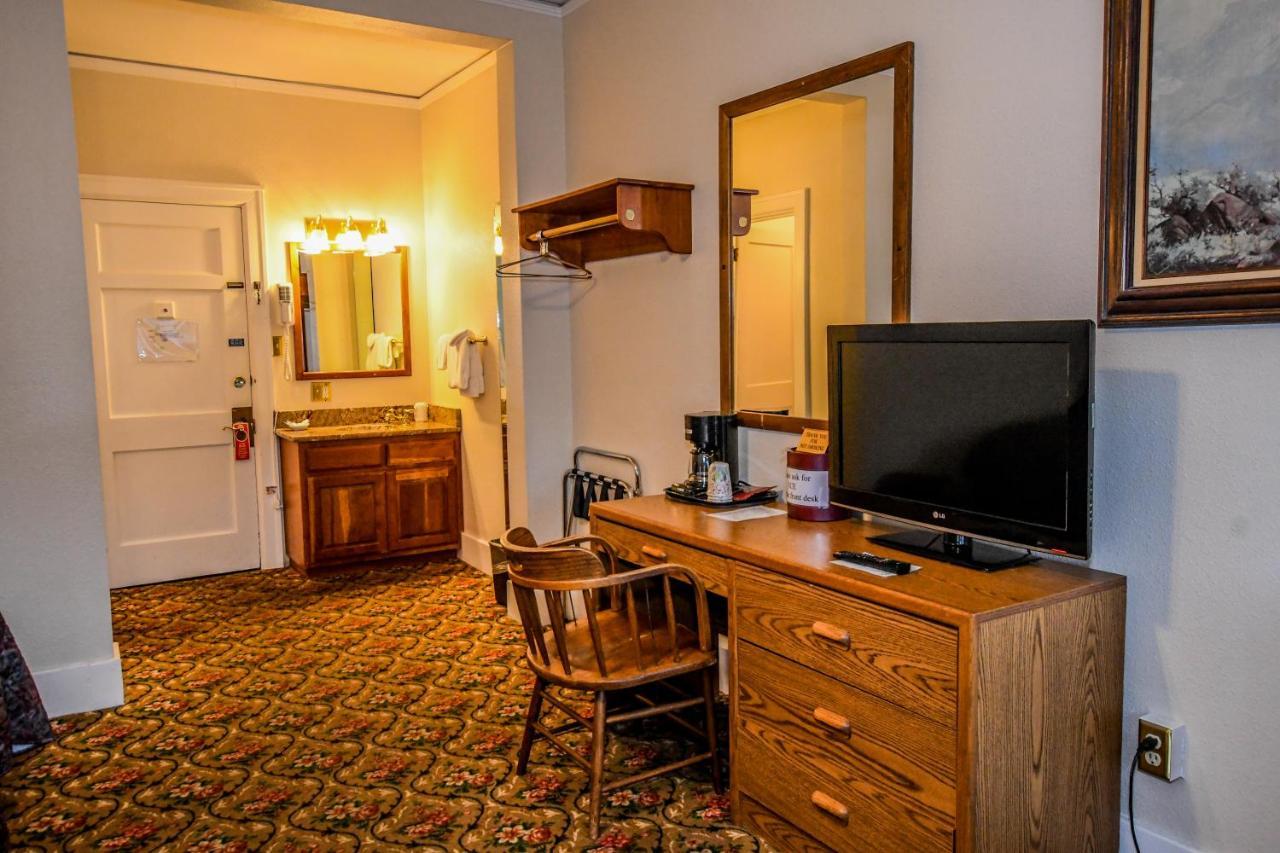 Irma Hotel Cody Εξωτερικό φωτογραφία